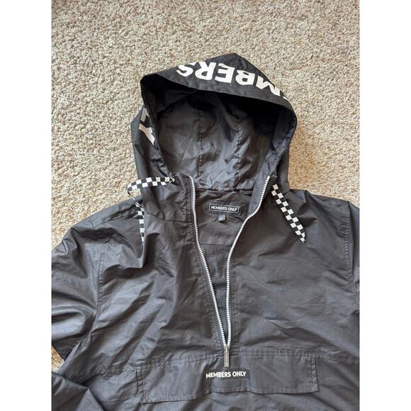MEMBERS ONLY  1/2 zip Jacket/coat size Lg, Black; Windbreaker, Pullover, Hooded - Picture 8 of 11
